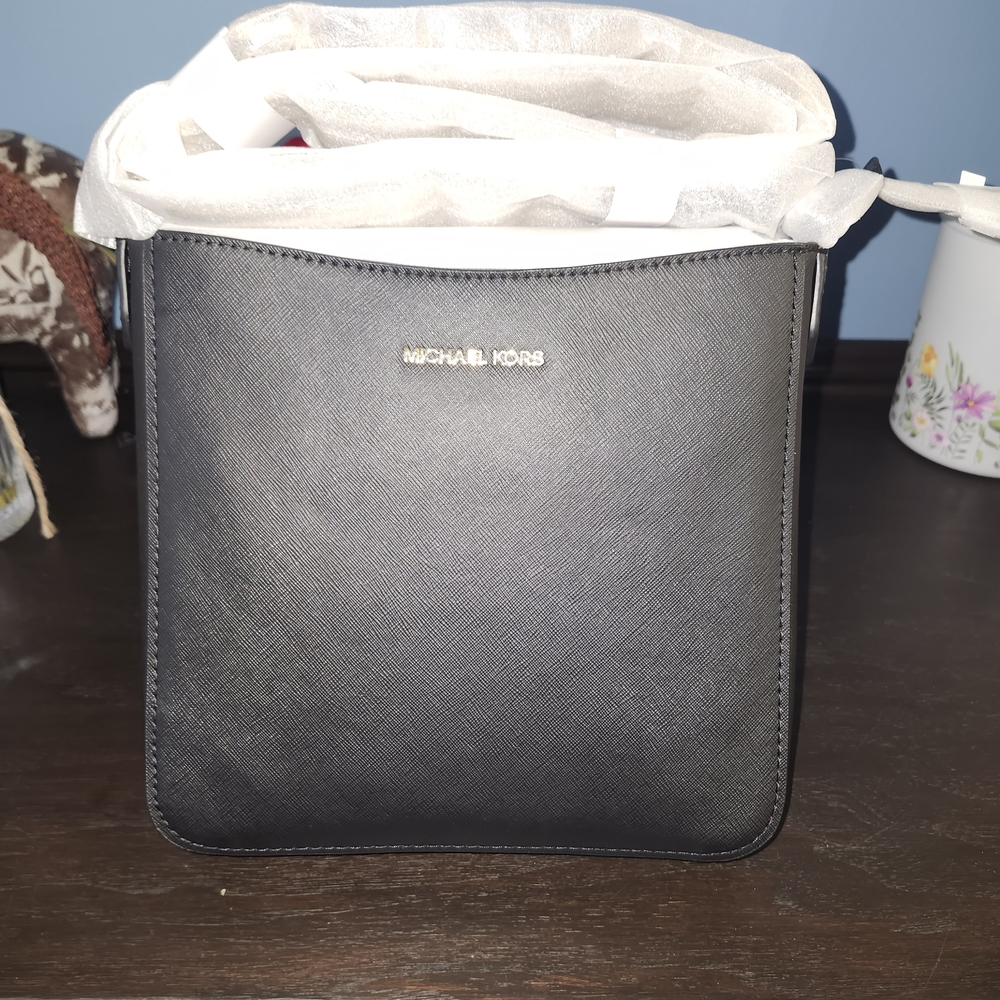 Michael Kors Black‎ Leather Jet Set Travel Shoulder Crossbody Messenger Bag